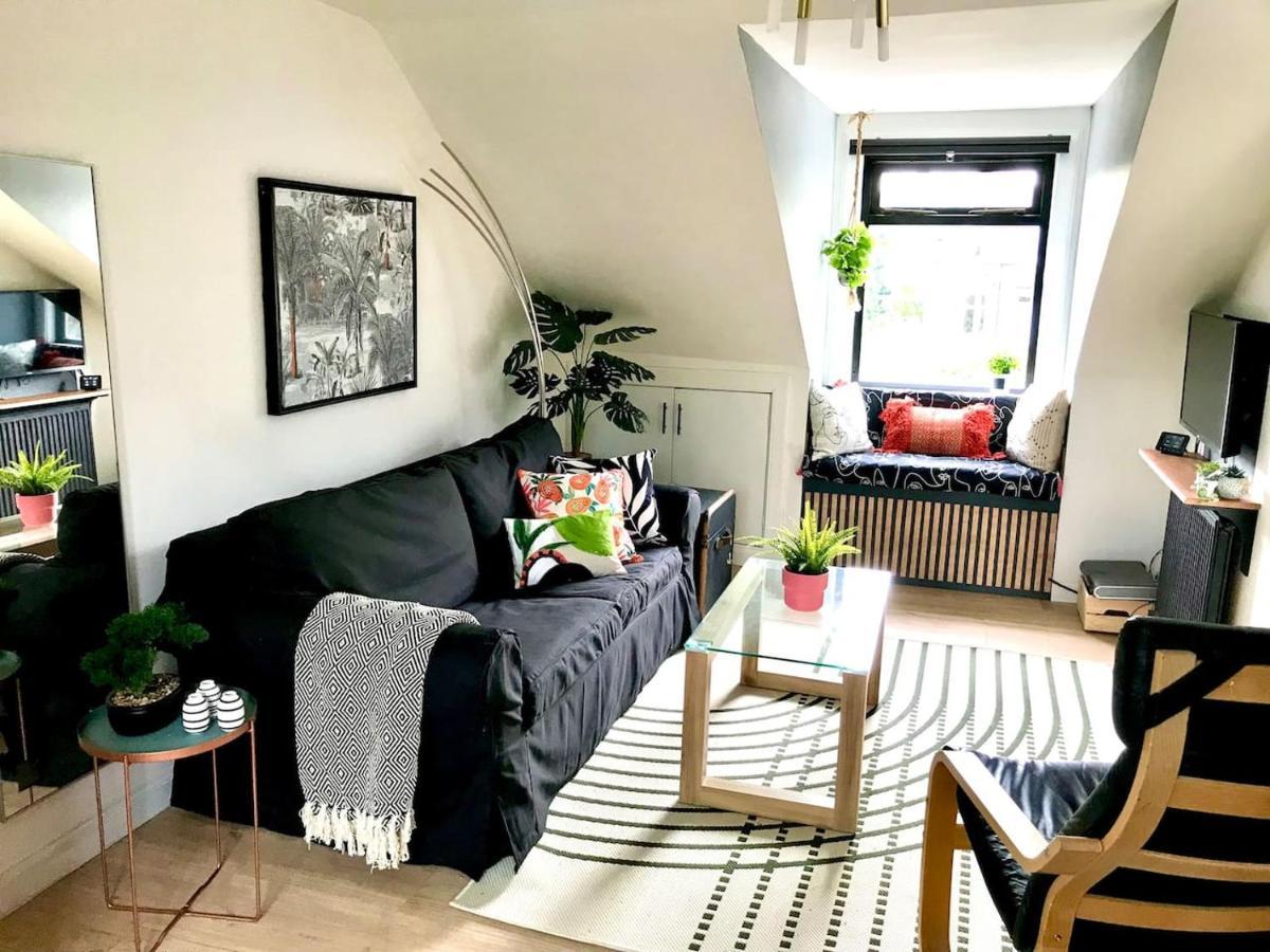 The Morningside Apartment Charming Stylish Apartment In The Centre Of Innerleithen Buitenkant foto